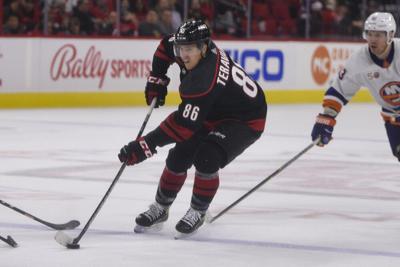 CanesvsNYI_TeravainenTakesPuck_NF.JPG