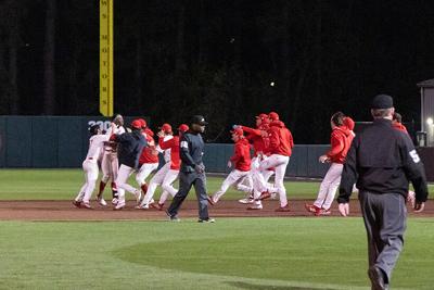 BSBVsLouis_teamCelebrates_FS.jpeg