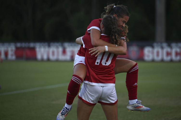 WSOCvCharlotte_WohnerHug_GKB.jpg